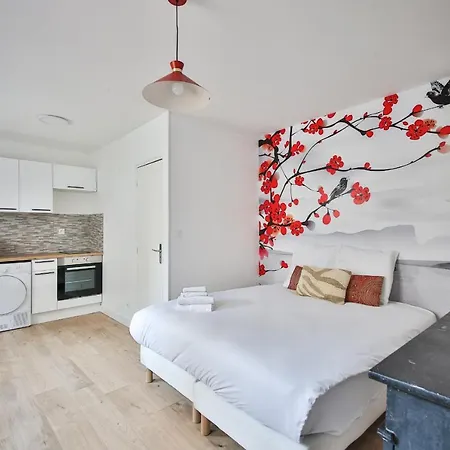 42#studio 2pers#sèvres-lecourbe#necker Apartment *