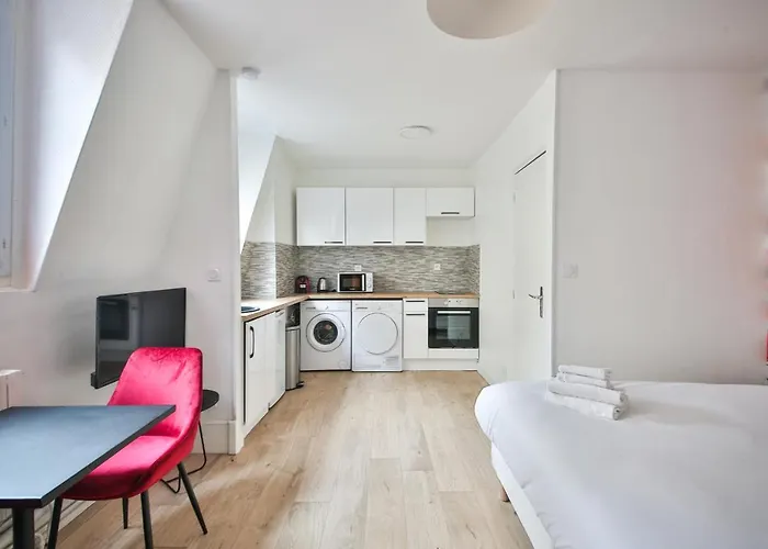 42#studio 2pers#sevres-lecourbe#necker Apartment